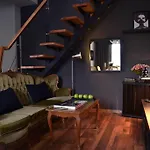 Jn Boutique 4*