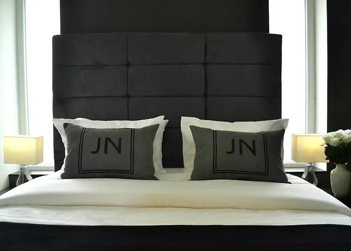 Jn Boutique 4*