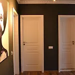 Jn Boutique 4*