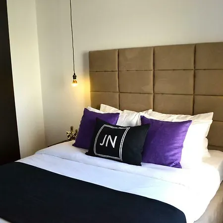 Jn Boutique