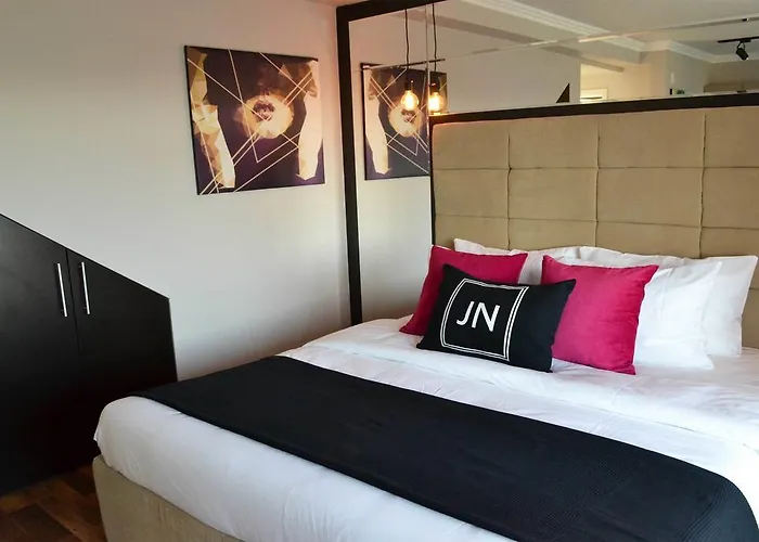 Jn Boutique 4* ブカレスト